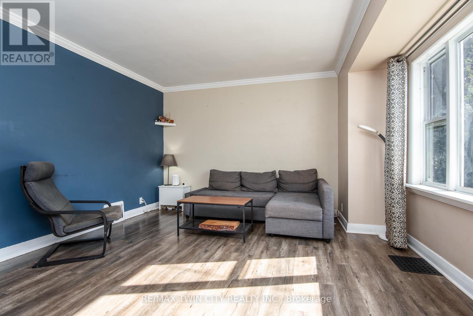 186 Highland Road E, Kitchener, Ontario  N2M 3W2 - Photo 7 - X12439175