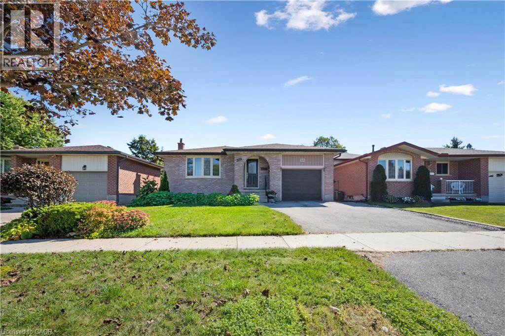 319 Conservation Drive, Waterloo, Ontario  N2V 1V2 - Photo 1 - 40764293