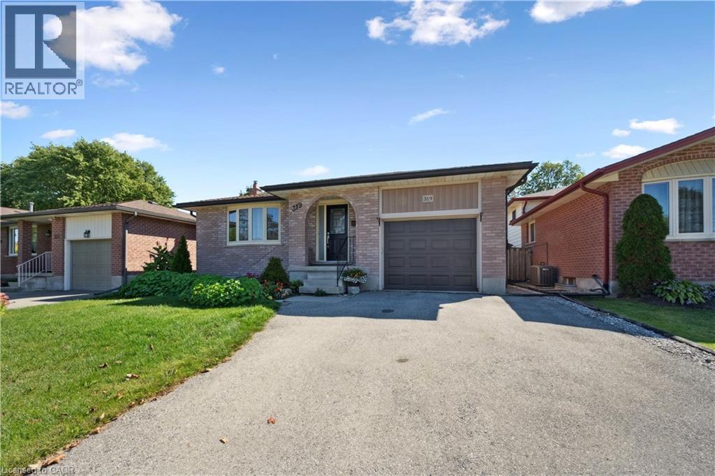 319 Conservation Drive, Waterloo, Ontario  N2V 1V2 - Photo 3 - 40764293