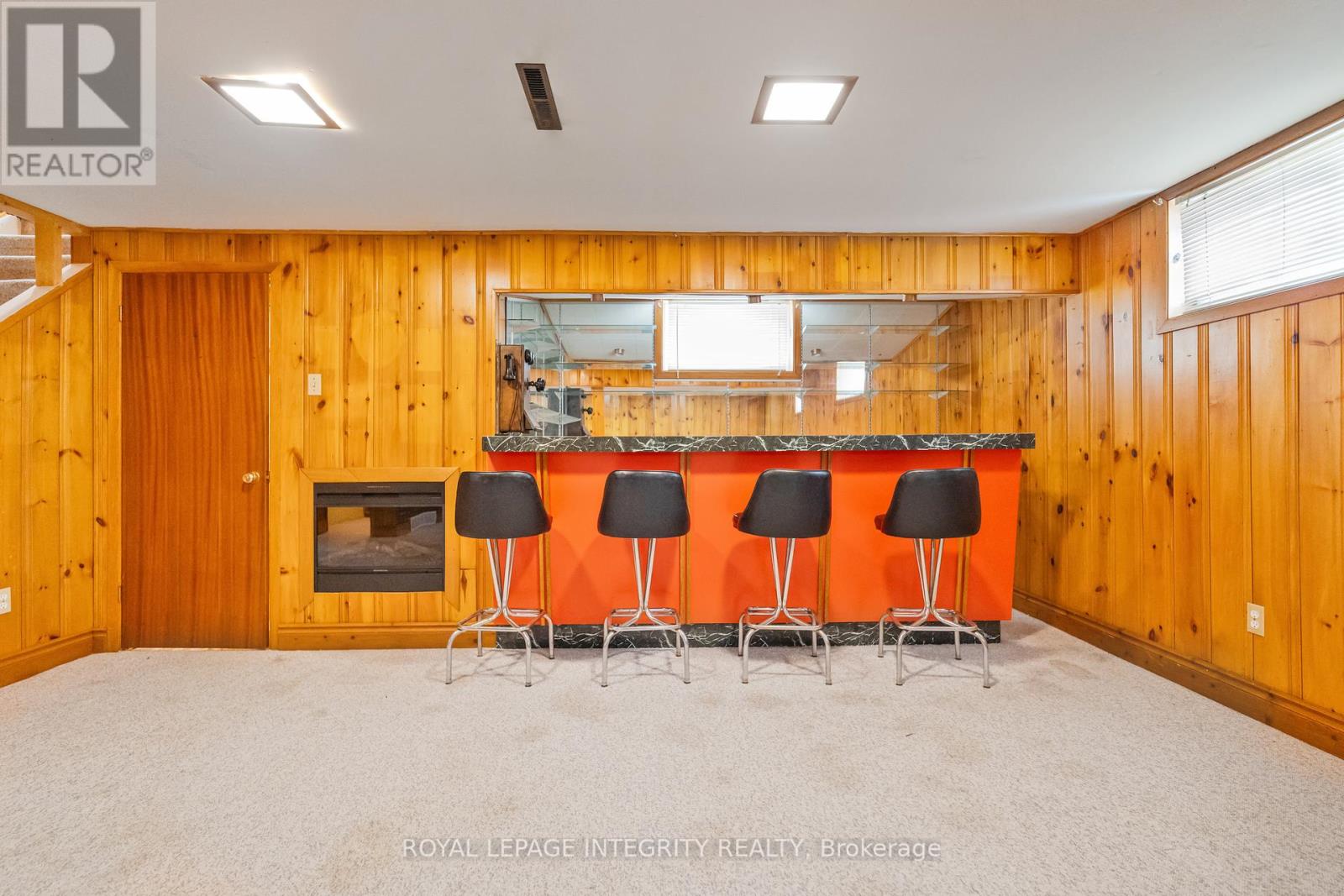 18 Brookdale Avenue, Ottawa, Ontario  K2E 6X2 - Photo 15 - X12439220