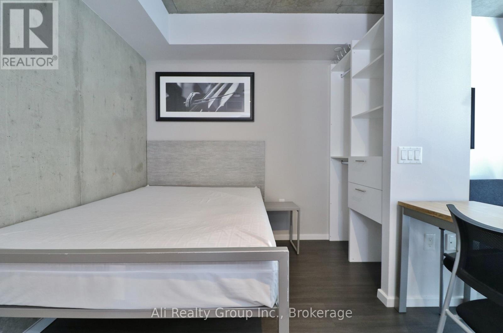2901 - 105 Champagne Avenue S, Ottawa, Ontario  K1S 5E5 - Photo 13 - X12439221