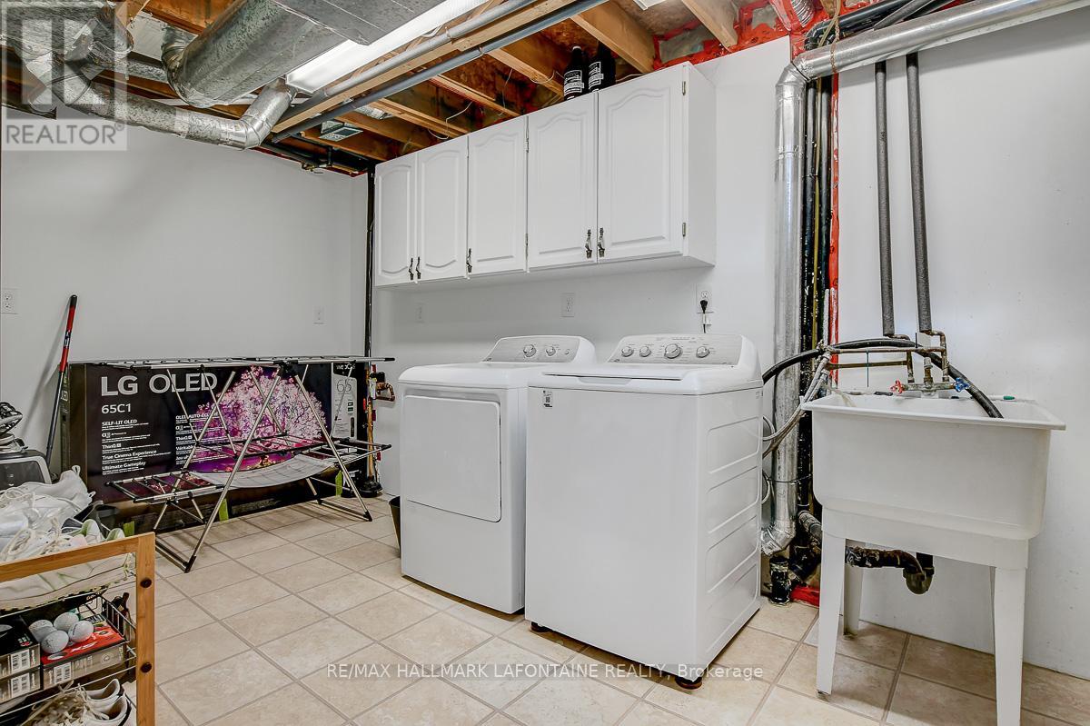 18 Vanessa Terrace, Ottawa, Ontario  K2J 2J8 - Photo 30 - X12439229