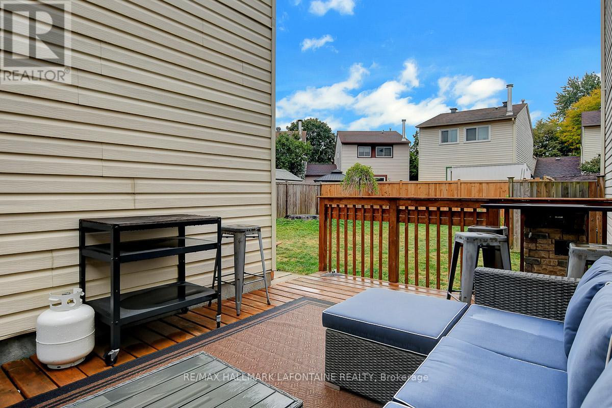 18 Vanessa Terrace, Ottawa, Ontario  K2J 2J8 - Photo 32 - X12439229