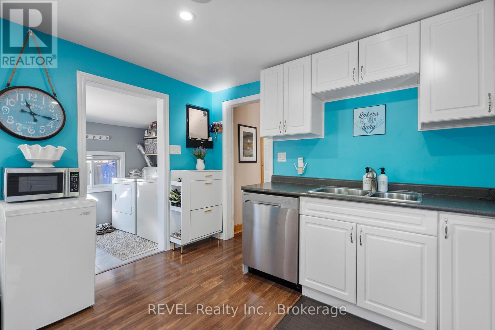 33 Regent Street, Thorold (Thorold Downtown), Ontario  L2V 1T5 - Photo 13 - X12439205