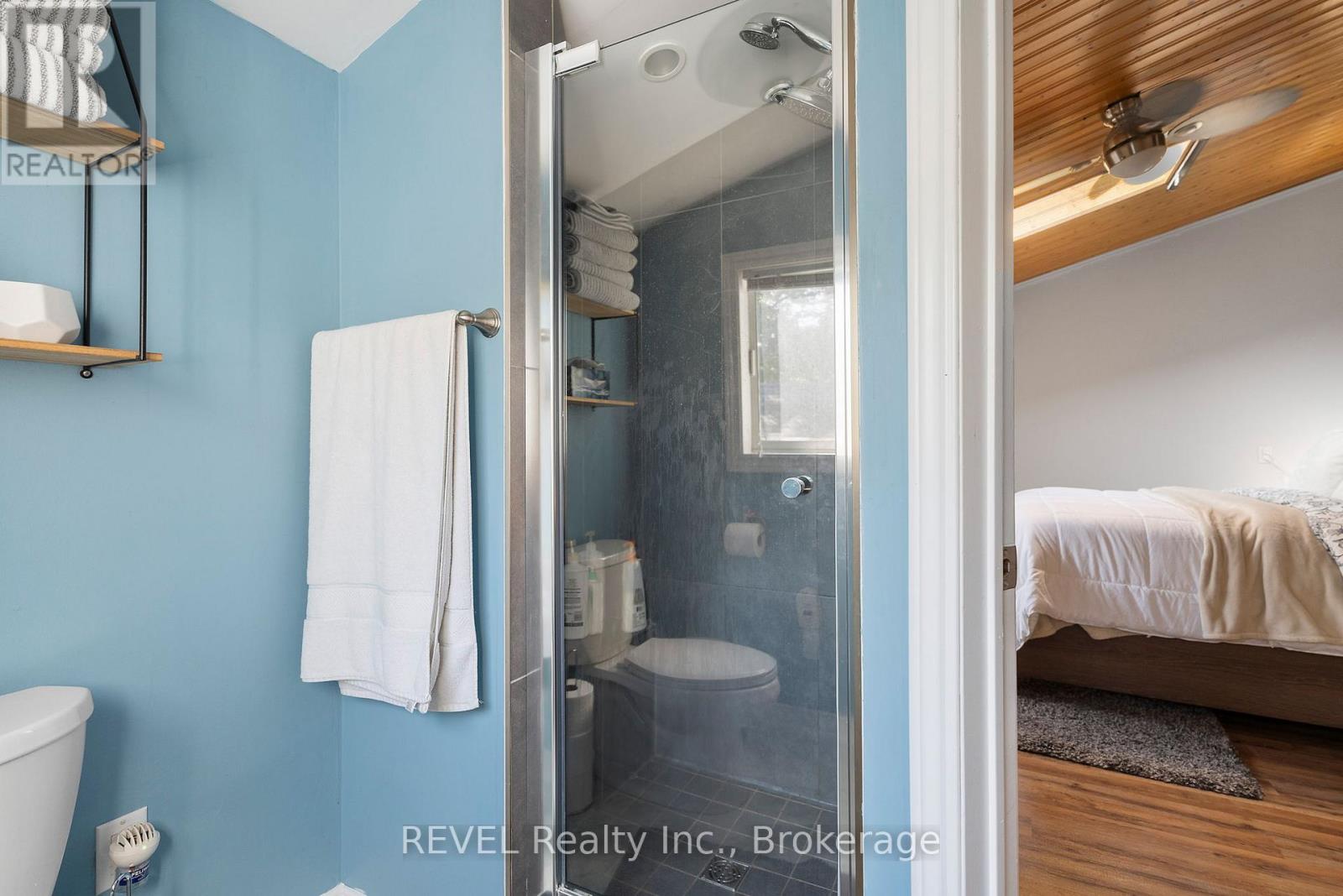 33 Regent Street, Thorold (Thorold Downtown), Ontario  L2V 1T5 - Photo 22 - X12439205