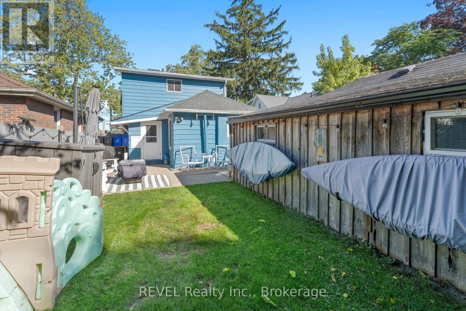 33 Regent Street, Thorold (Thorold Downtown), Ontario  L2V 1T5 - Photo 28 - X12439205