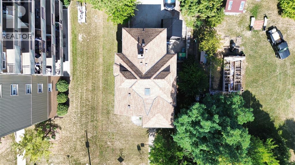 204 London Road, Sarnia, Ontario  N7T 4V5 - Photo 26 - 25024217