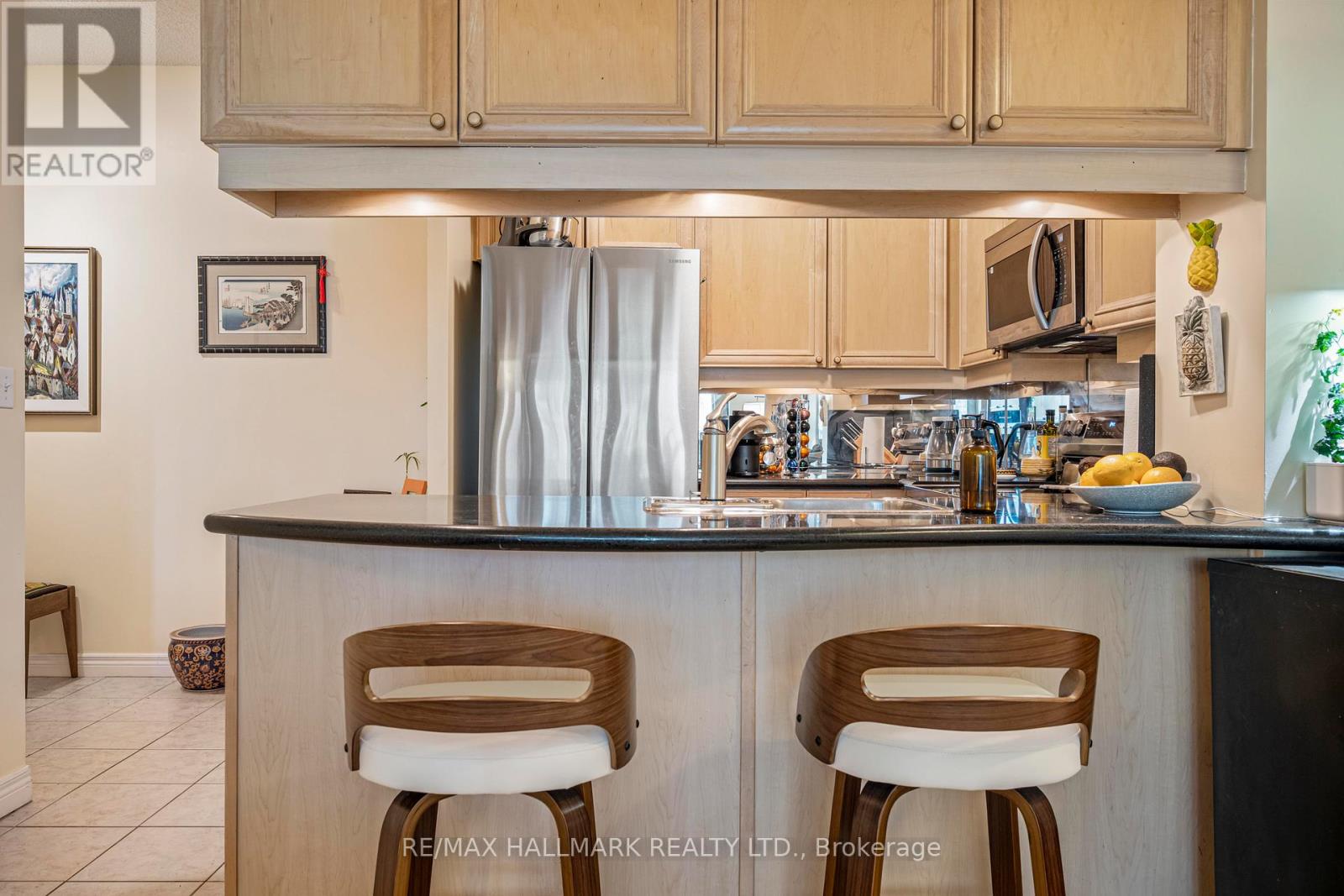 222 - 35 Boardwalk Drive, Toronto, Ontario  M4L 3Y8 - Photo 13 - E12439213