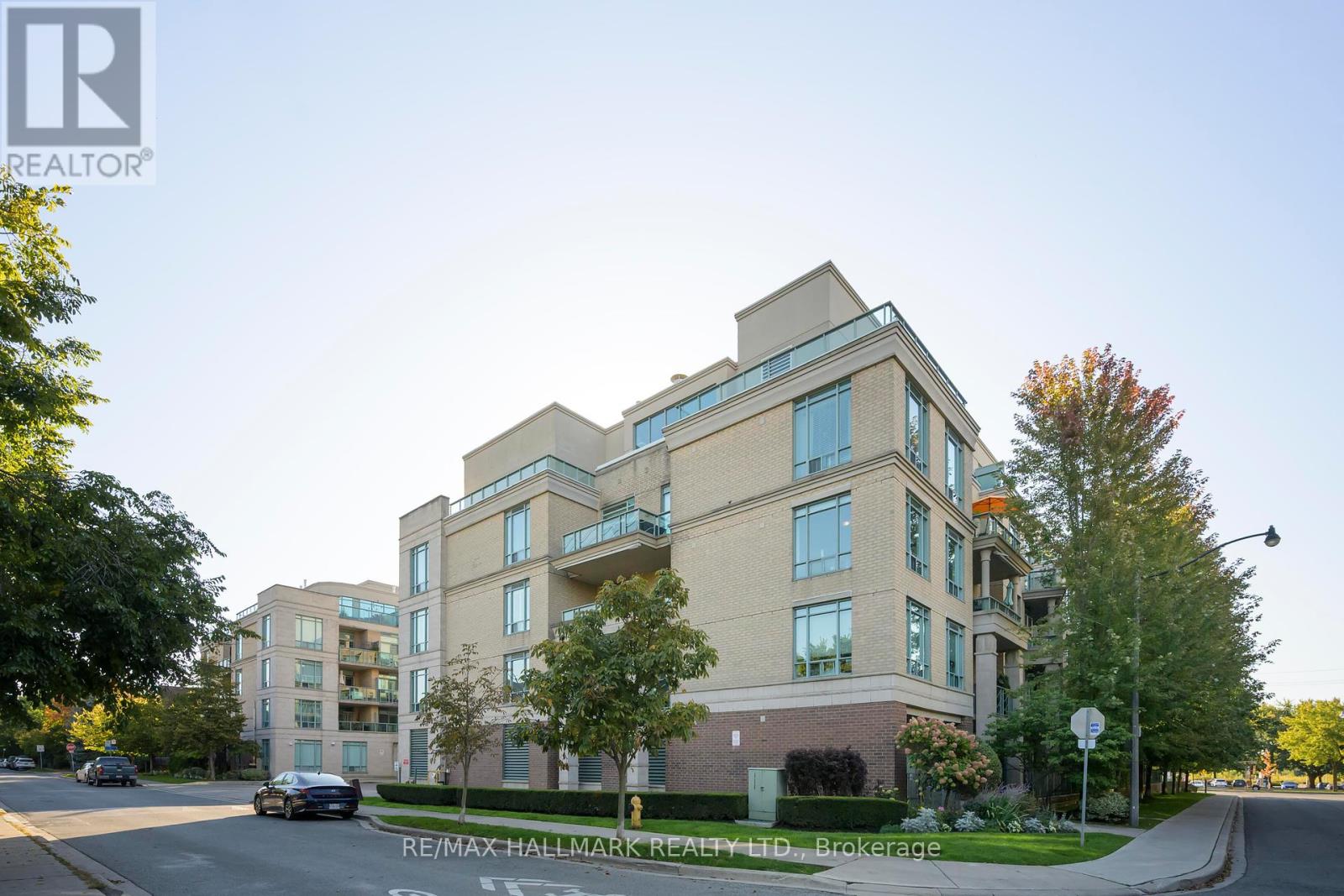 222 - 35 Boardwalk Drive, Toronto, Ontario  M4L 3Y8 - Photo 2 - E12439213