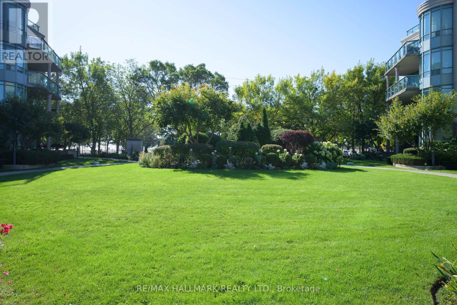 222 - 35 Boardwalk Drive, Toronto, Ontario  M4L 3Y8 - Photo 35 - E12439213
