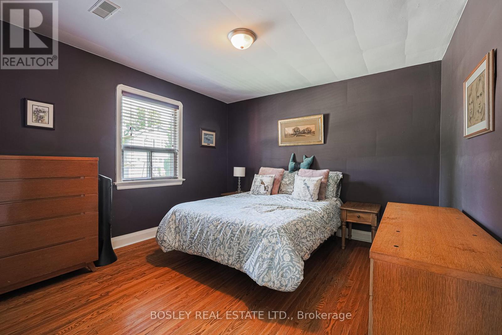 23 Stag Hill Drive, Toronto, Ontario  M4B 1K7 - Photo 17 - E12439233