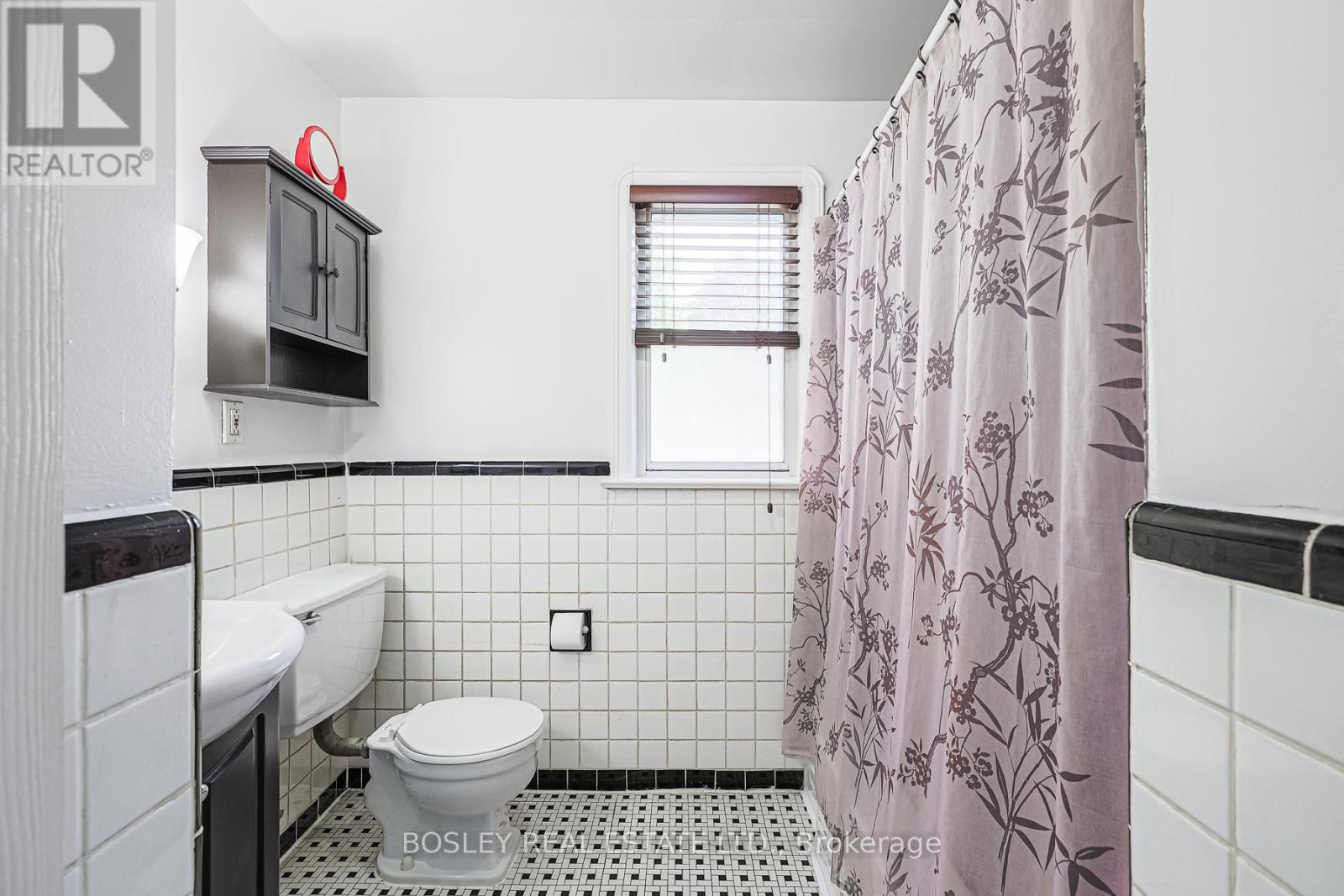 23 Stag Hill Drive, Toronto, Ontario  M4B 1K7 - Photo 21 - E12439233