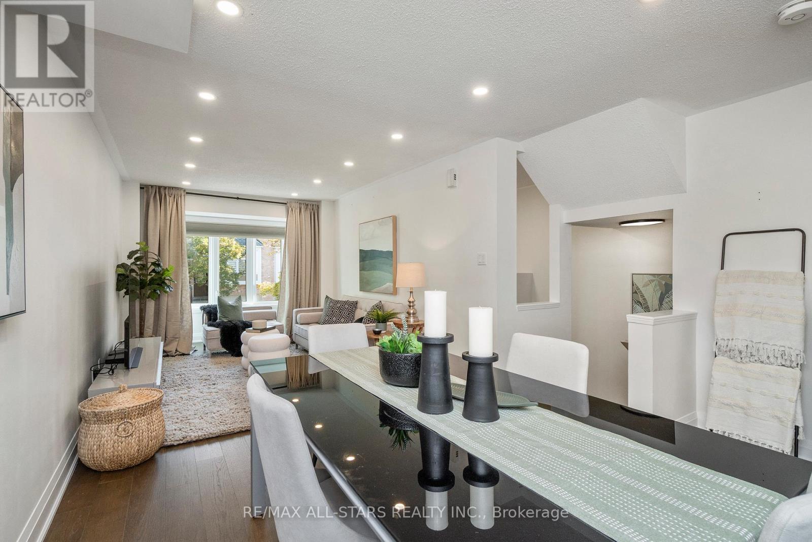 21 Rougehaven Way, Markham, Ontario  L3P 7W5 - Photo 16 - N12439211