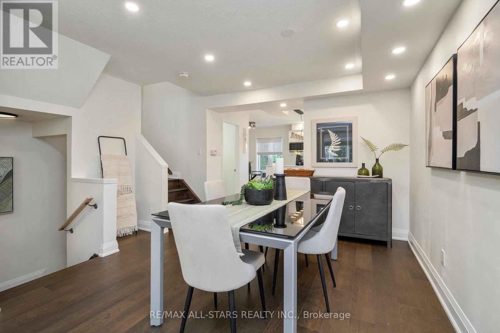 21 Rougehaven Way, Markham, Ontario  L3P 7W5 - Photo 18 - N12439211