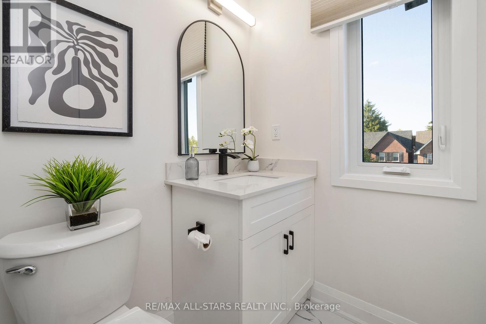 21 Rougehaven Way, Markham, Ontario  L3P 7W5 - Photo 27 - N12439211