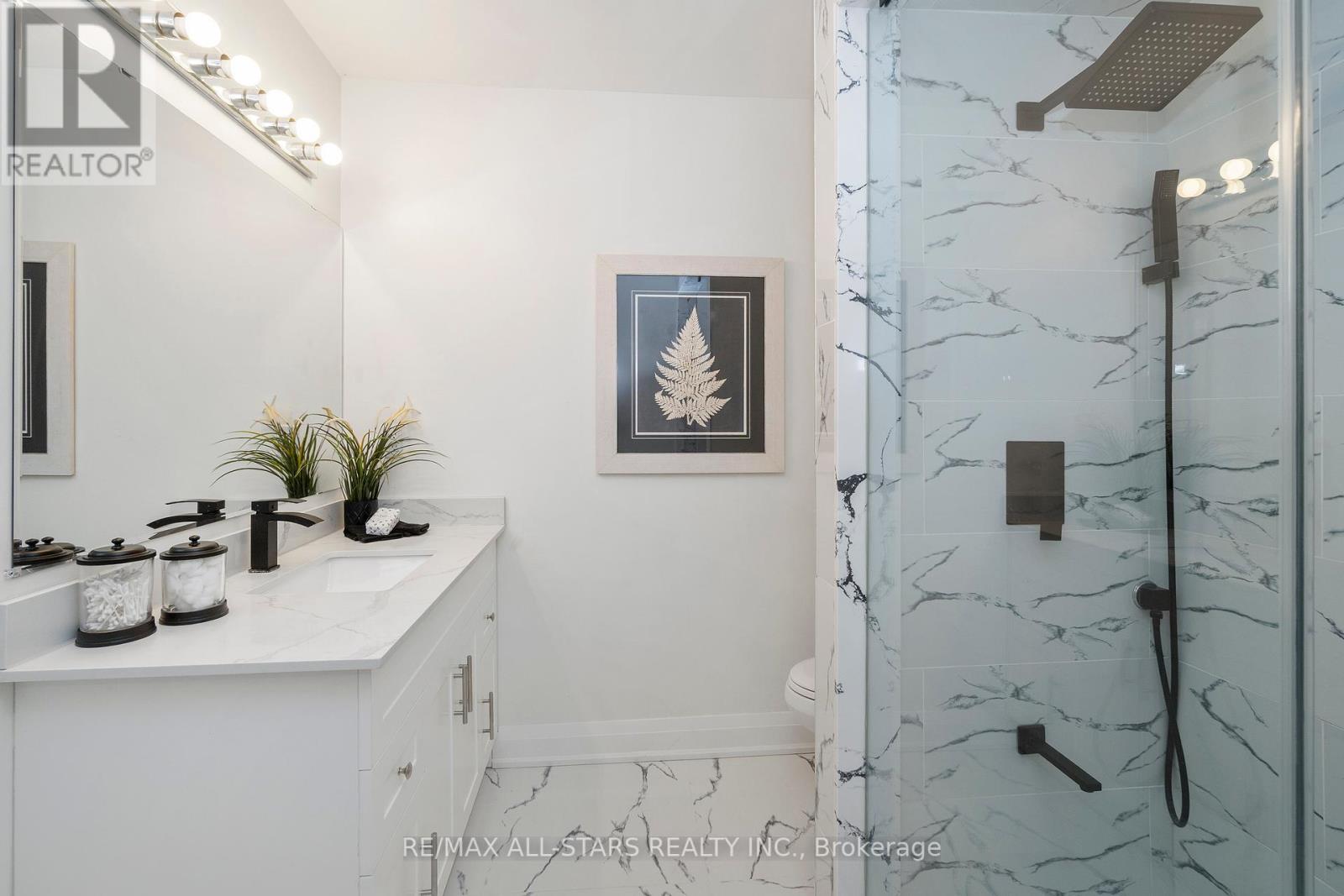 21 Rougehaven Way, Markham, Ontario  L3P 7W5 - Photo 33 - N12439211