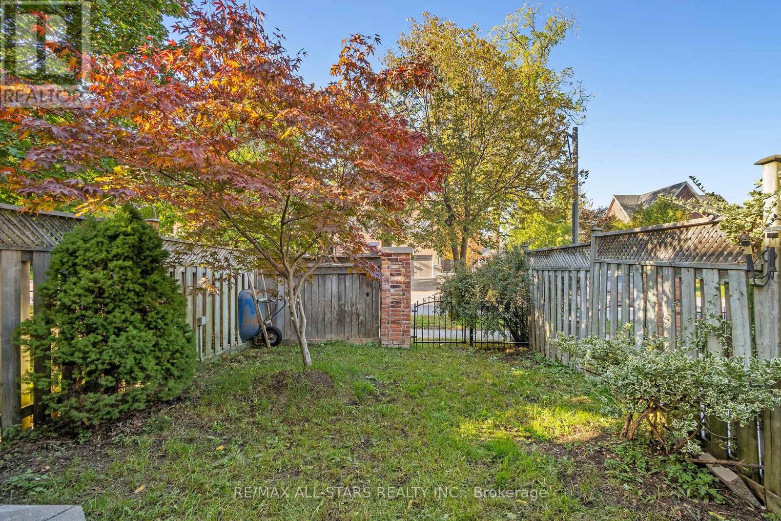 21 Rougehaven Way, Markham, Ontario  L3P 7W5 - Photo 45 - N12439211