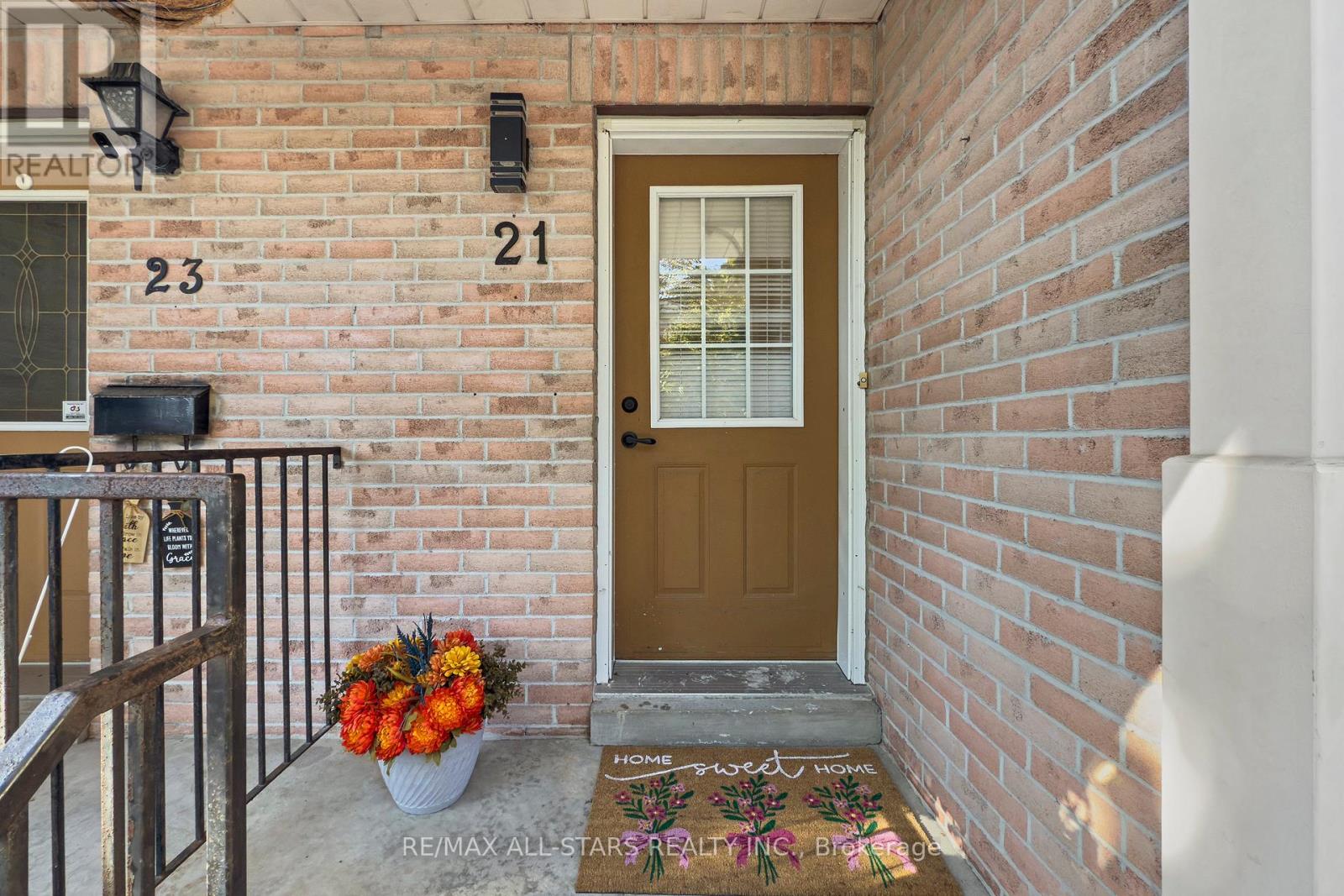 21 Rougehaven Way, Markham, Ontario  L3P 7W5 - Photo 46 - N12439211