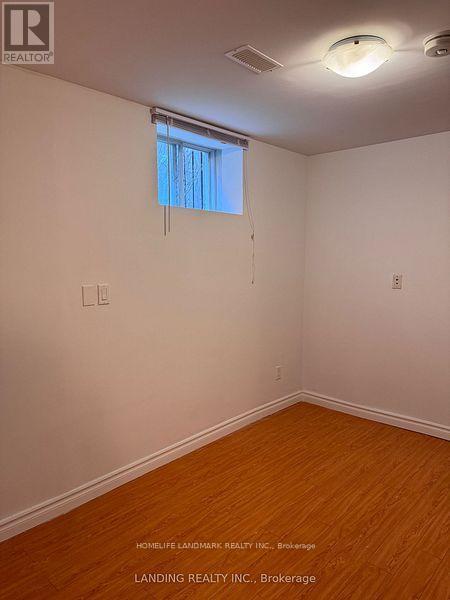 138 Keffer Circle, Newmarket, Ontario  L3X 1R8 - Photo 10 - N12439235