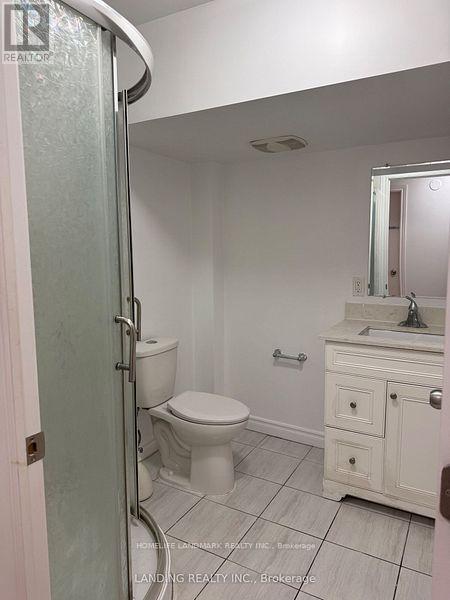 138 Keffer Circle, Newmarket, Ontario  L3X 1R8 - Photo 12 - N12439235