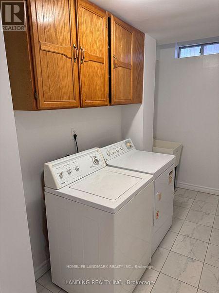 138 Keffer Circle, Newmarket, Ontario  L3X 1R8 - Photo 13 - N12439235