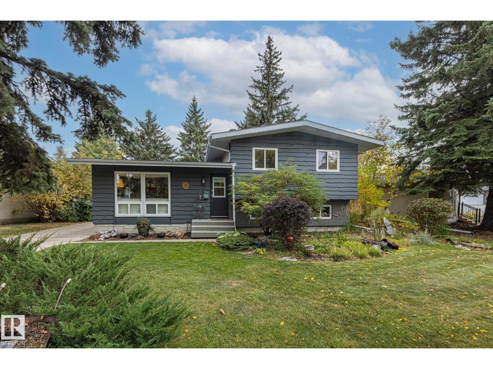 17 LAURIER CR, St. Albert, Alberta