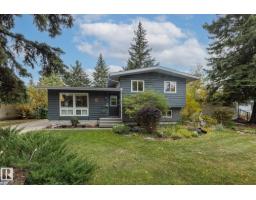 17 LAURIER CR Lacombe Park