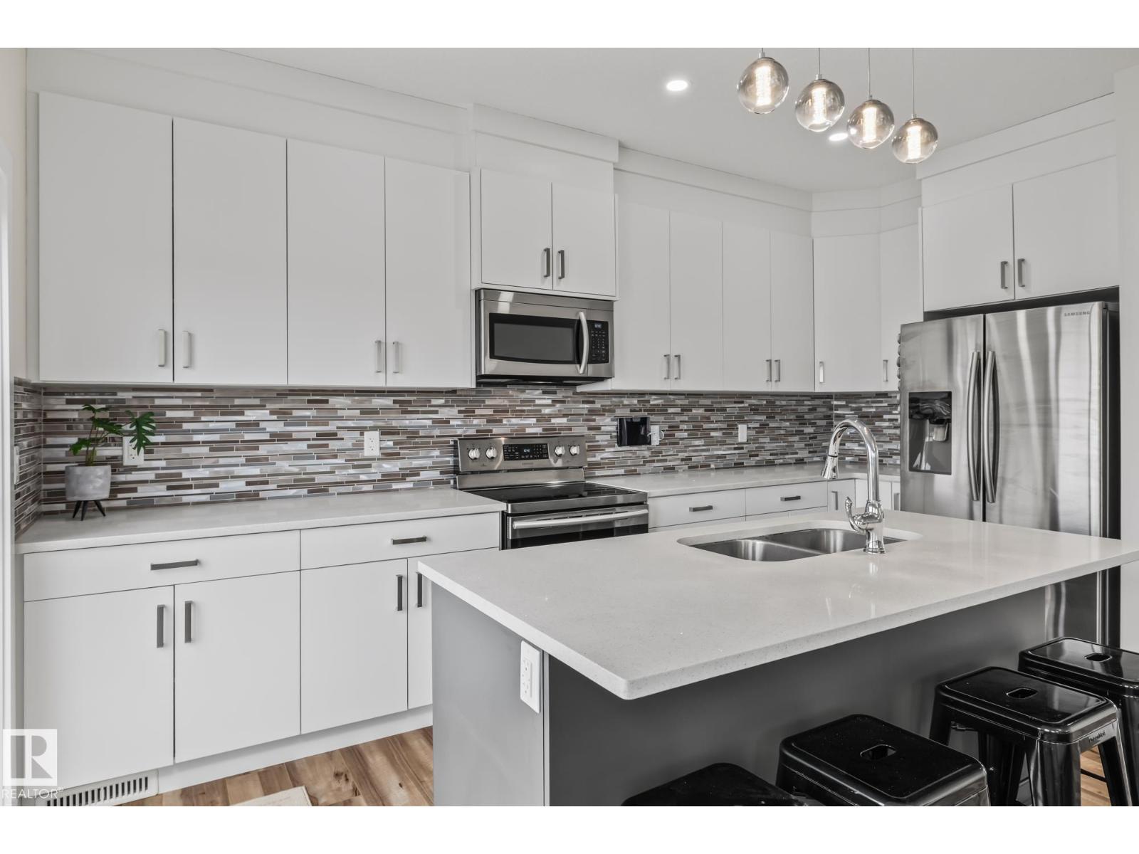 301 Hawks Ridge Bv Nw, Edmonton, Alberta  T5S 0M3 - Photo 11 - E4460368