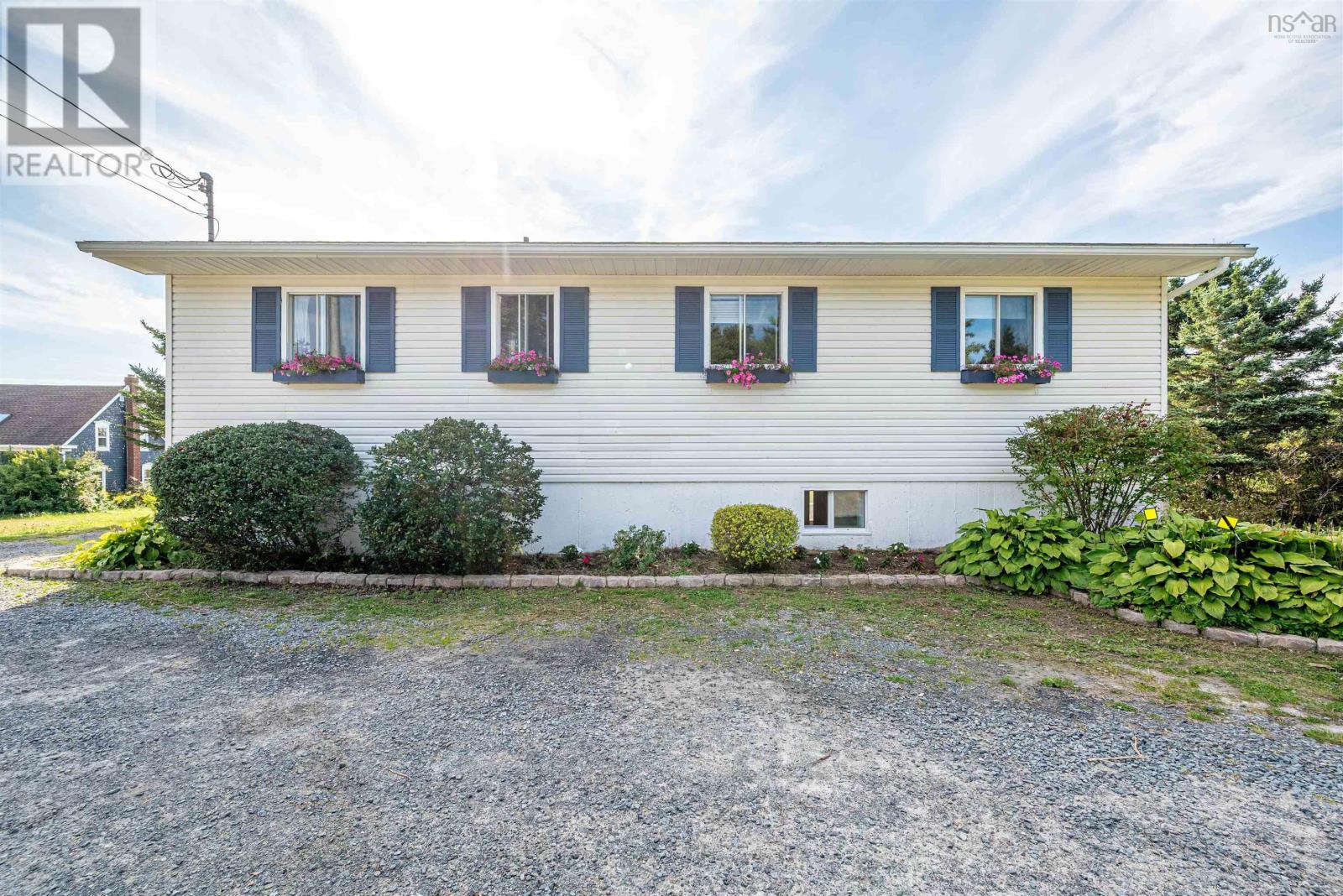 8554 Peggys Cove Road, Indian Harbour, Nova Scotia  B3Z 3P4 - Photo 3 - 202523804