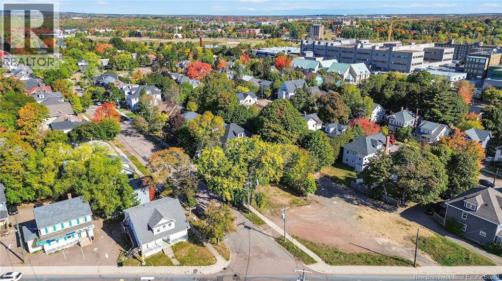 14-16 Bromley, Moncton, New Brunswick  E1C 5T9 - Photo 6 - NB127784