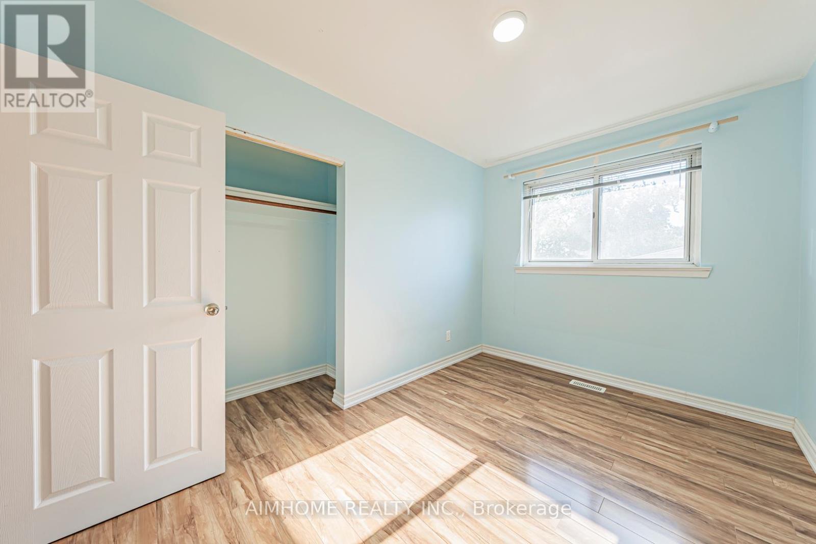 2583 Lundigan Drive, Mississauga, Ontario  L5J 3W2 - Photo 13 - W12439226