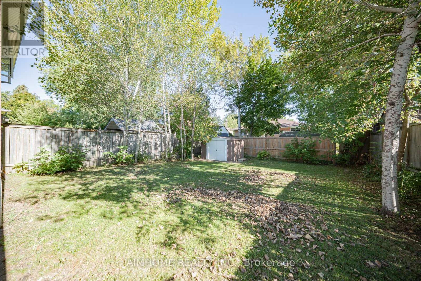 2583 Lundigan Drive, Mississauga, Ontario  L5J 3W2 - Photo 17 - W12439226
