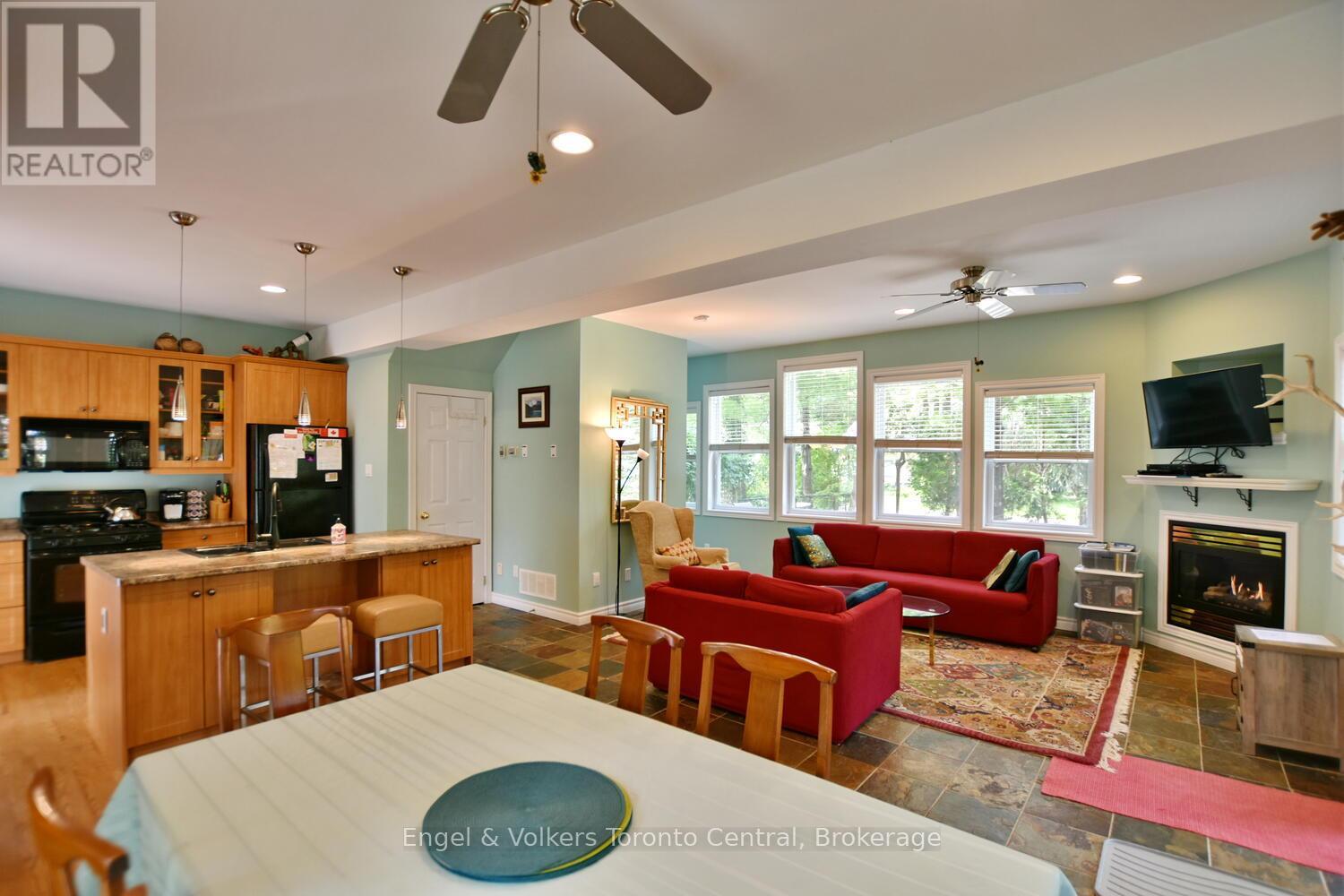 21 47th Street N, Wasaga Beach, Ontario  L9Z 1Y5 - Photo 7 - S12439275
