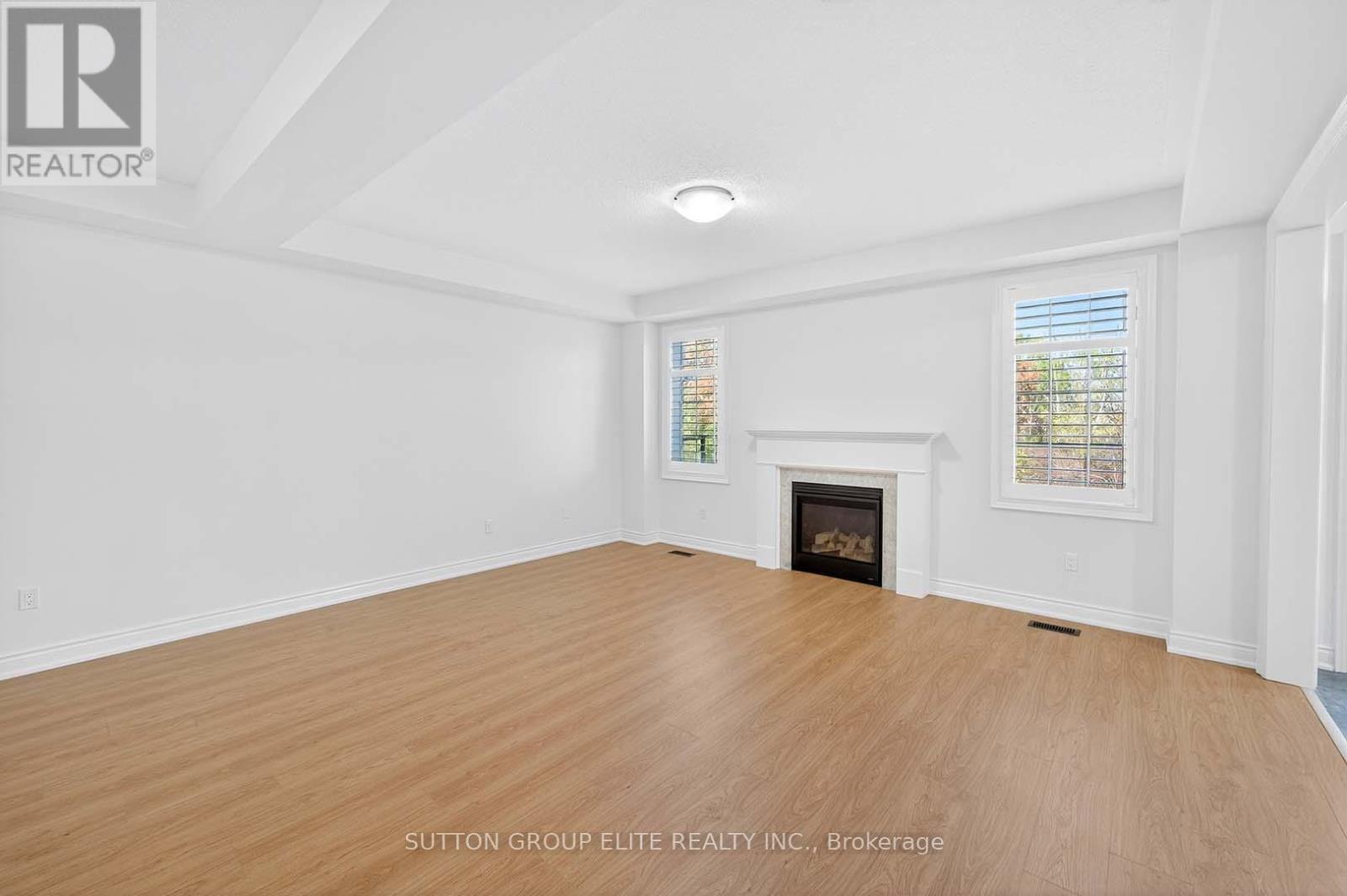 351 Humphrey Street, Hamilton, Ontario  L0R 2H1 - Photo 5 - X12439224