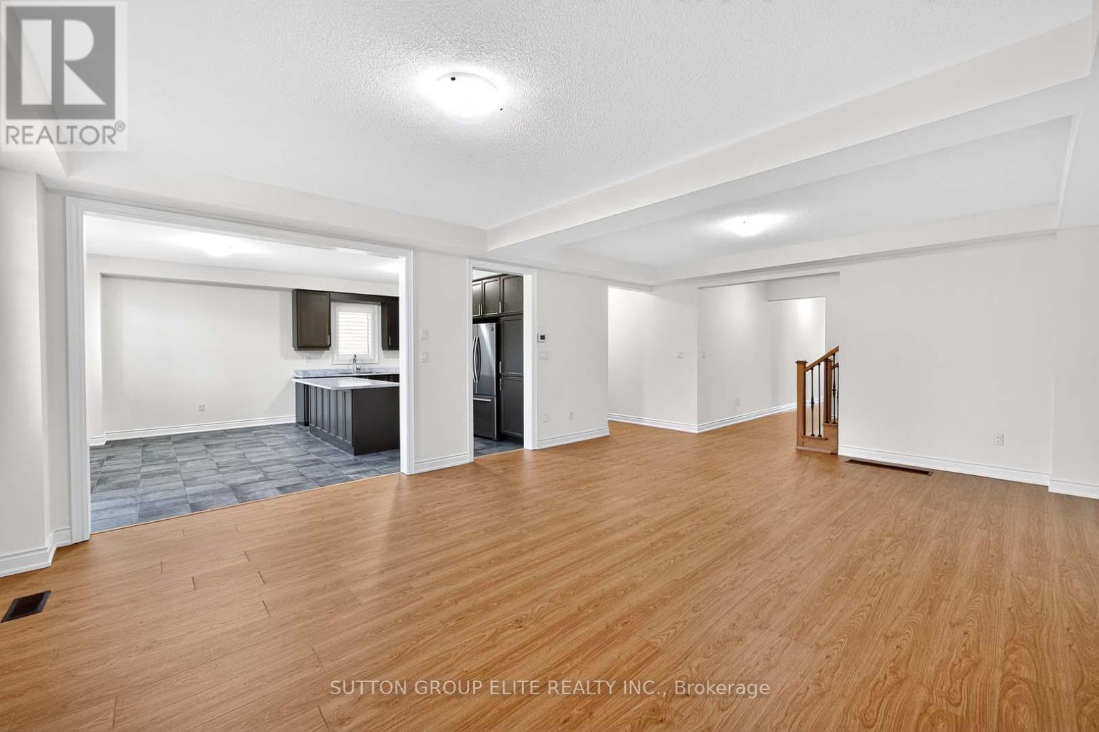 351 Humphrey Street, Hamilton, Ontario  L0R 2H1 - Photo 7 - X12439224