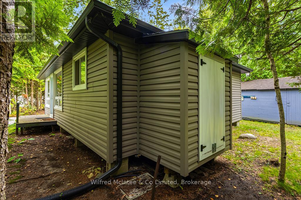 1489 2nd Avenue S, Native Leased Lands, Ontario  N0H 2G0 - Photo 11 - X12439267