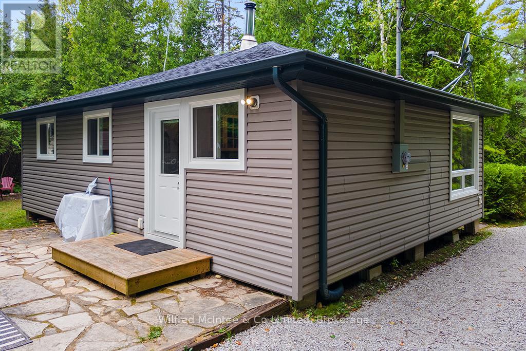 1489 2nd Avenue S, Native Leased Lands, Ontario  N0H 2G0 - Photo 3 - X12439267