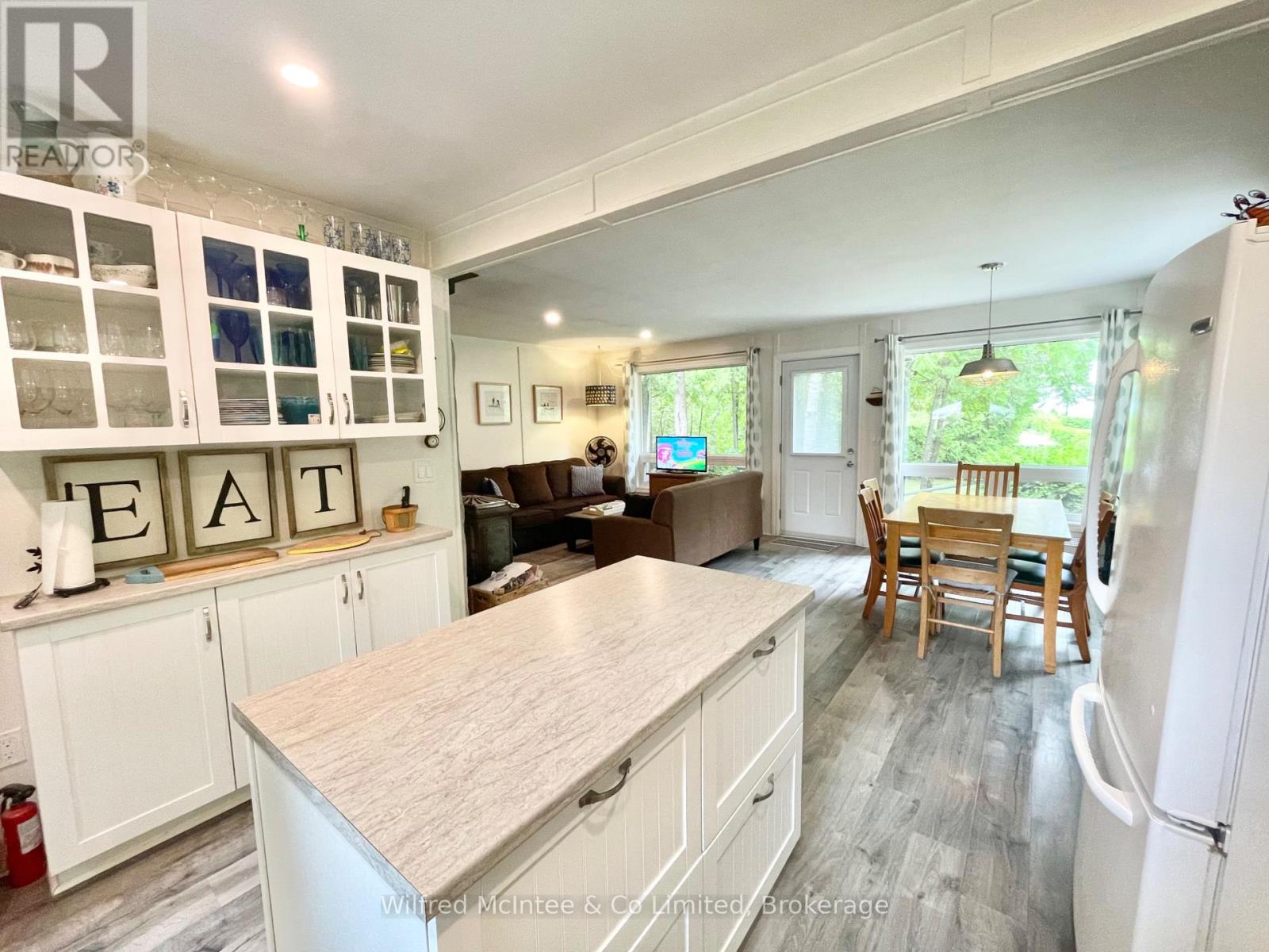 1489 2nd Avenue S, Native Leased Lands, Ontario  N0H 2G0 - Photo 30 - X12439267