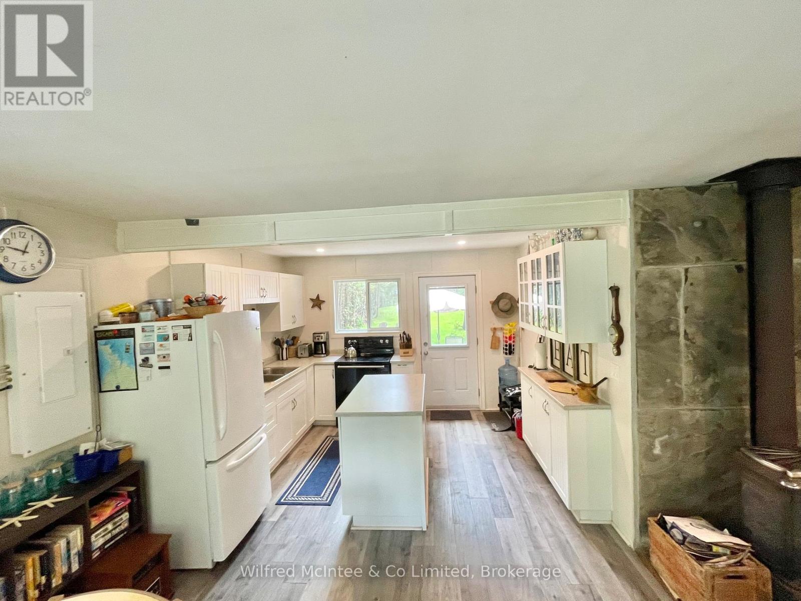 1489 2nd Avenue S, Native Leased Lands, Ontario  N0H 2G0 - Photo 34 - X12439267