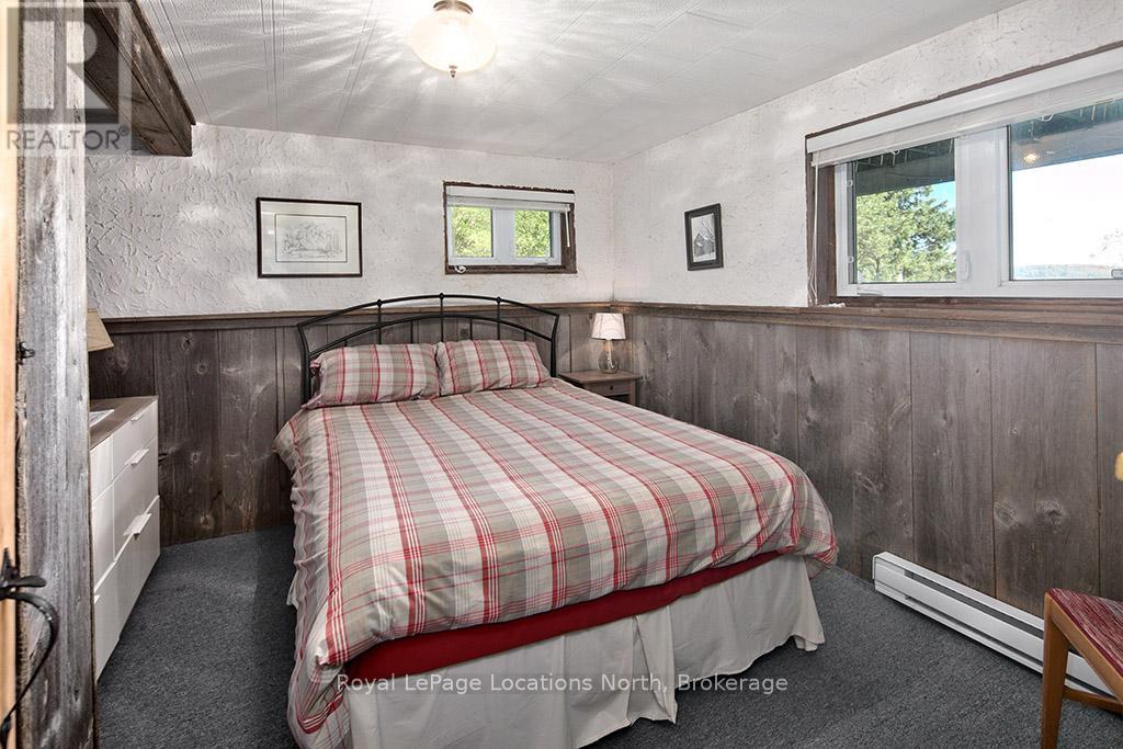 231 Windy Lane Drive, Grey Highlands, Ontario  N1A 2W1 - Photo 17 - X12439273