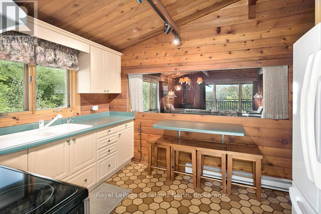 231 Windy Lane Drive, Grey Highlands, Ontario  N1A 2W1 - Photo 4 - X12439273