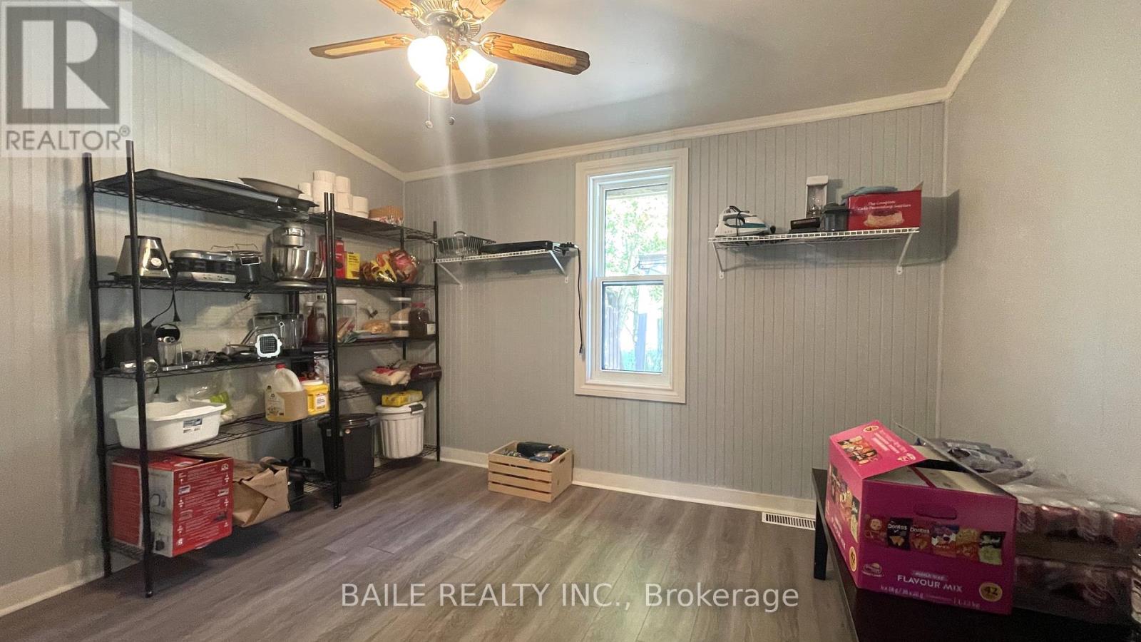 6534 James Street, Brooke-Alvinston, Ontario  N0M 2S0 - Photo 14 - X12439241