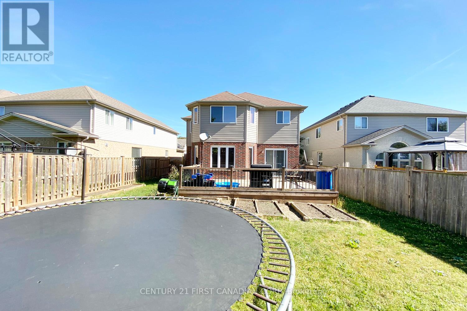 823 Oakcrossing Road, London North, Ontario  N6H 0A4 - Photo 28 - X12439242