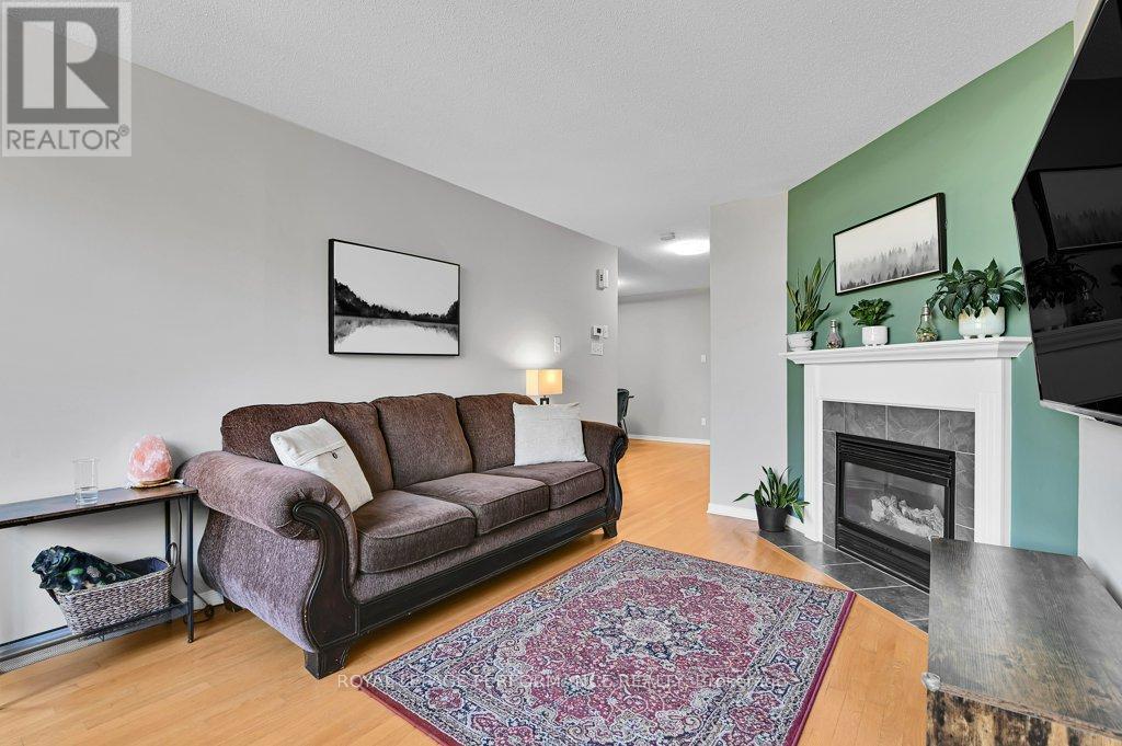 32 Cargrove Private, Ottawa, Ontario  K1K 4Y6 - Photo 15 - X12439243