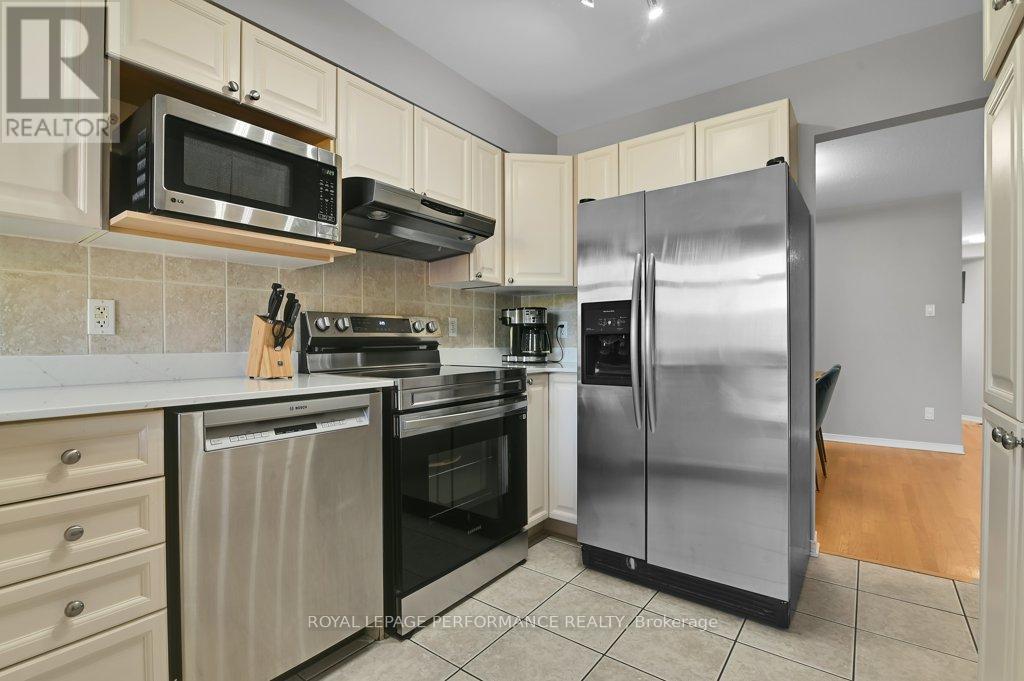 32 Cargrove Private, Ottawa, Ontario  K1K 4Y6 - Photo 20 - X12439243
