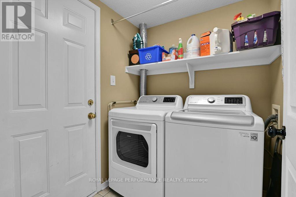32 Cargrove Private, Ottawa, Ontario  K1K 4Y6 - Photo 22 - X12439243