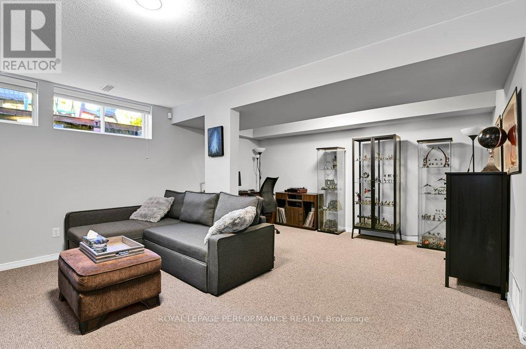 32 Cargrove Private, Ottawa, Ontario  K1K 4Y6 - Photo 41 - X12439243