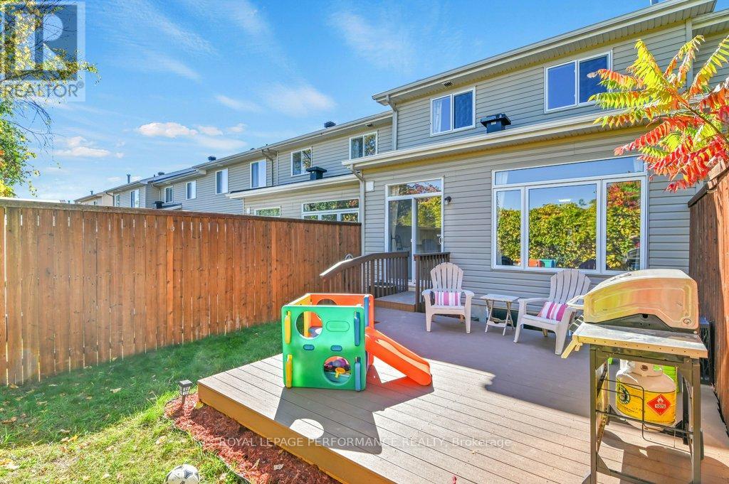 32 Cargrove Private, Ottawa, Ontario  K1K 4Y6 - Photo 45 - X12439243