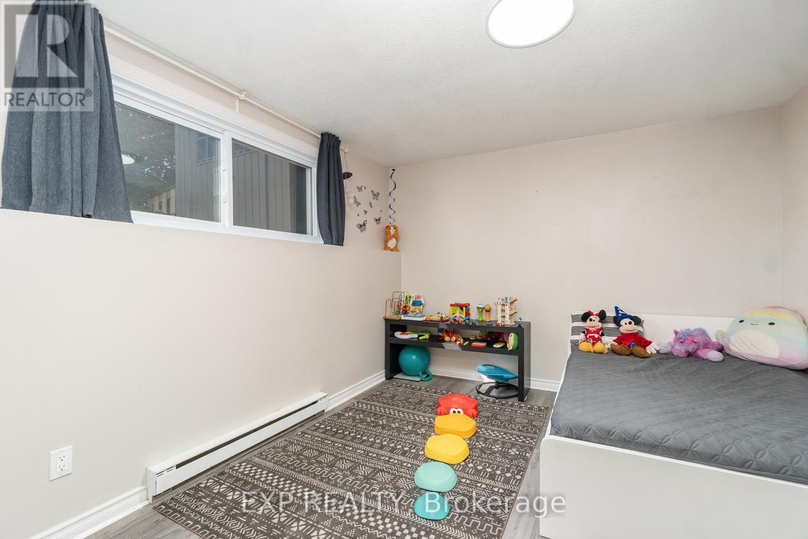 18 - 2640 Draper Avenue, Ottawa, Ontario  K2H 7A1 - Photo 19 - X12439260
