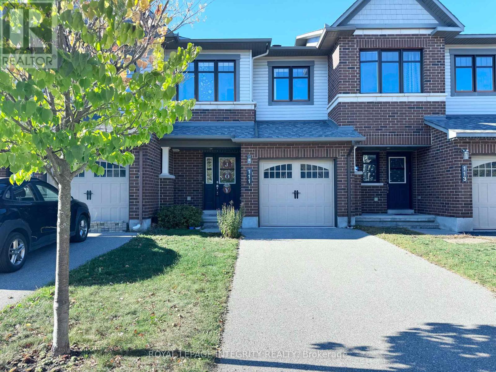 111 SWEETWATER LANE, Ottawa, Ontario